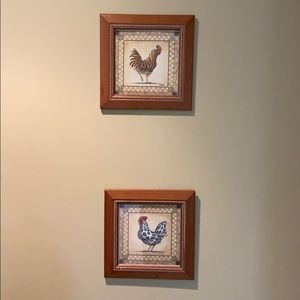 Set of 2 Framed Rooster Pictures